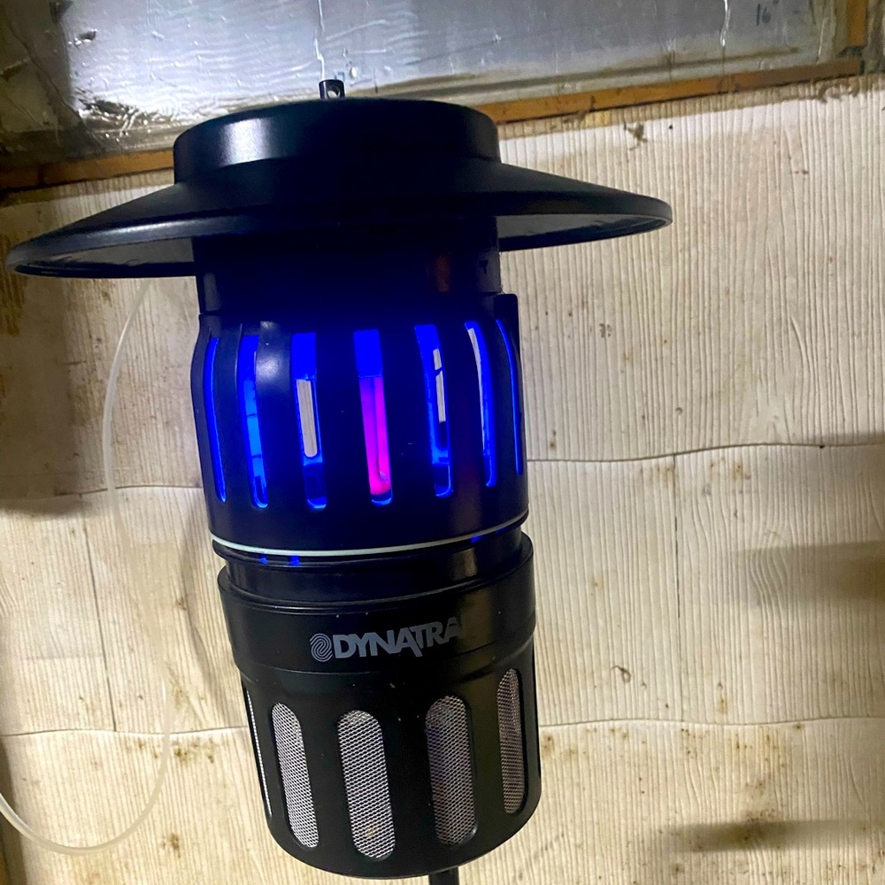 Dynatrap  Insect and mosquito and flying insects Trap , 1/2 Acre,